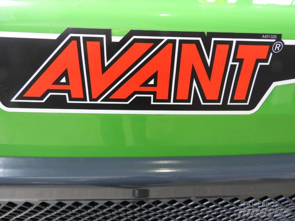 Avant 635 Šmykom riadené nakladače