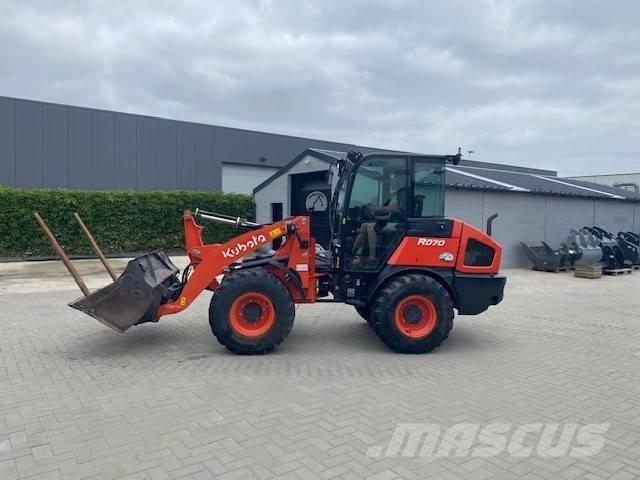 Kubota R 070 Kolesové nakladače