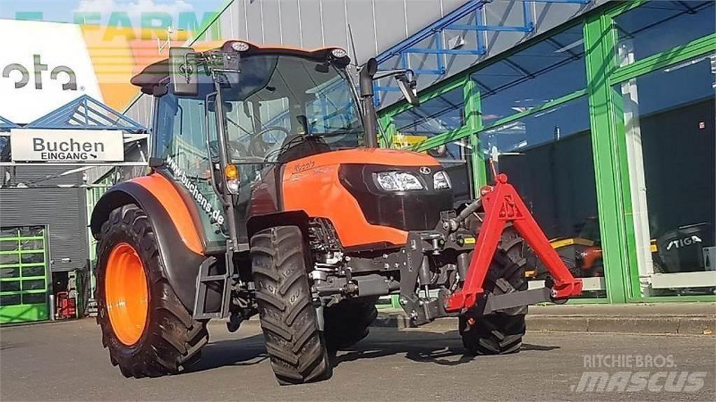 Kubota m4073 cab Traktory