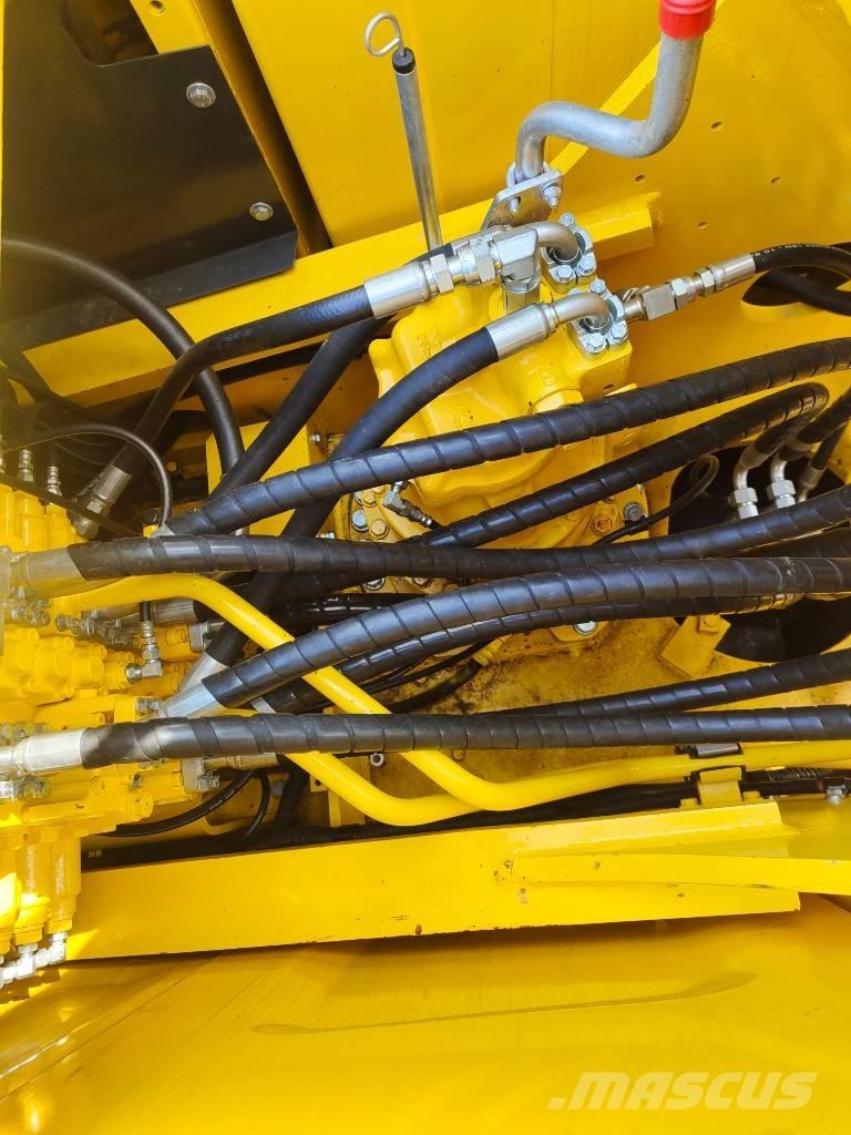 Komatsu PC 240 LC-8 Pásové rýpadlá