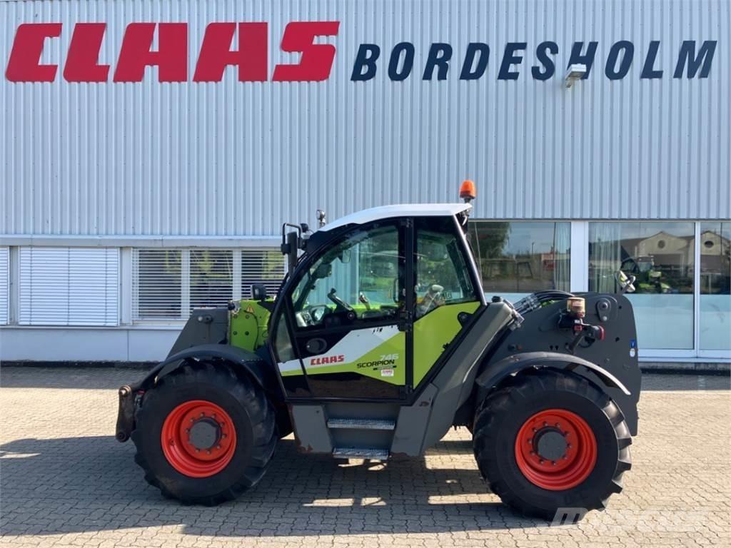 Liebherr T46-7S Teleskopické manipulátory