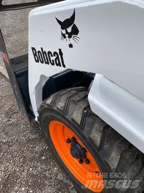 Bobcat 553 Mininakladače