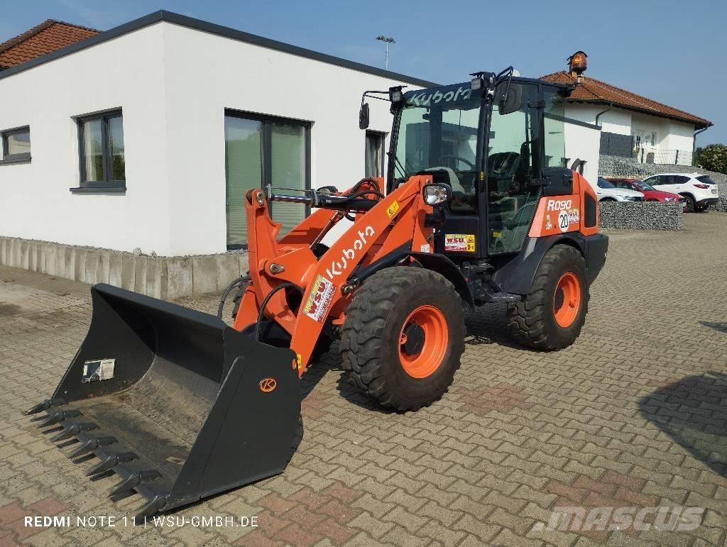 Kubota R090 Kolesové nakladače