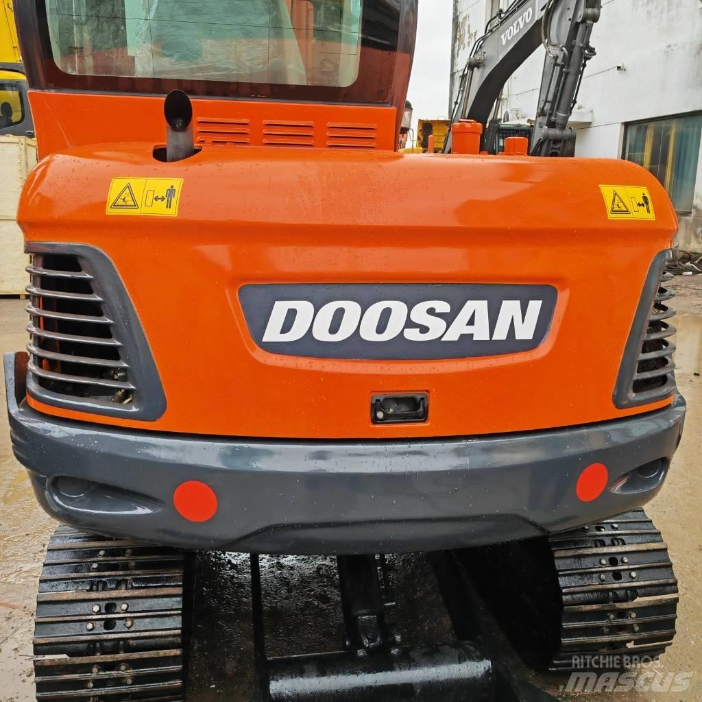 Doosan DX55 Mini rýpadlá < 7t
