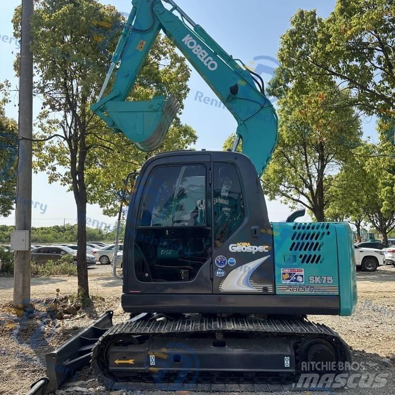 Kobelco SK75 Pásové rýpadlá
