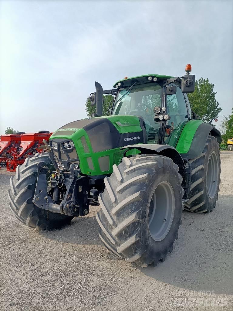Deutz-Fahr 7250 Traktory