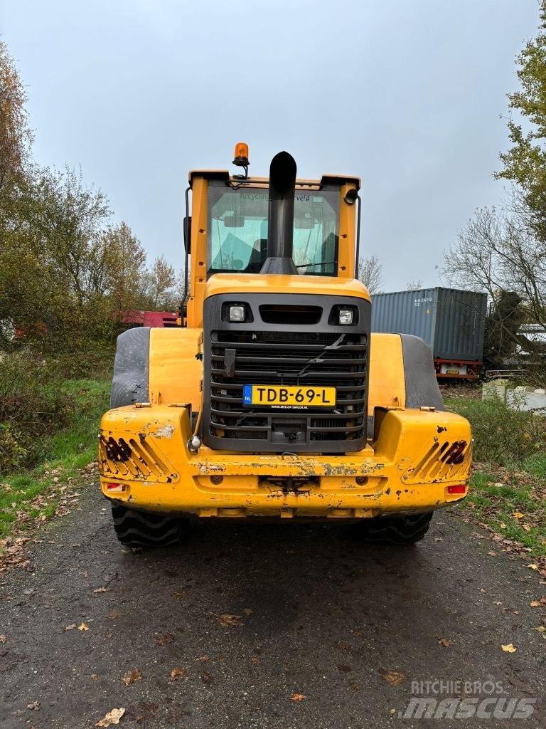 Volvo L 90 F Kolesové nakladače