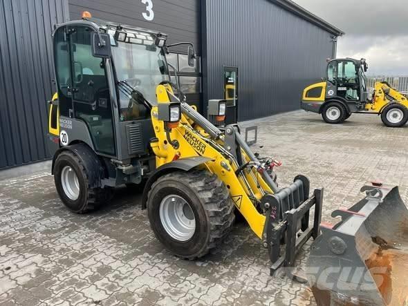 Wacker Neuson WL 25 Kolesové nakladače