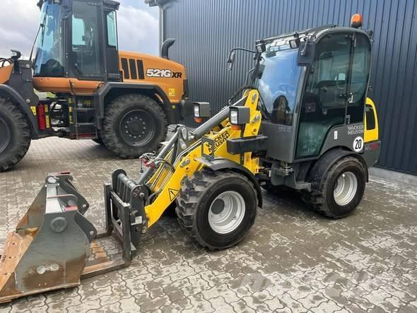 Wacker Neuson WL 25 Kolesové nakladače