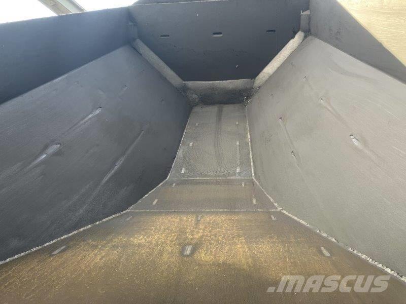Komatsu HM 400-1 Kĺbové nákladné autá
