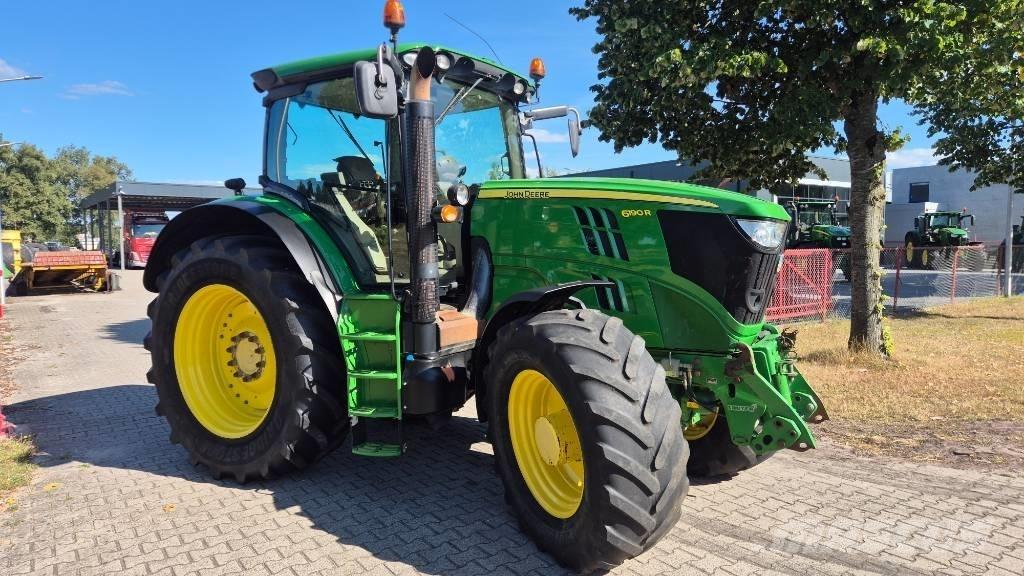 John Deere 6190 R Traktory