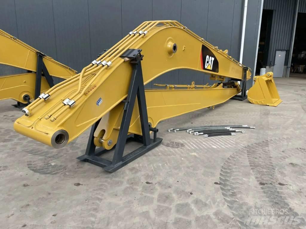 CAT 323F 18m Set Hĺbkové lopaty