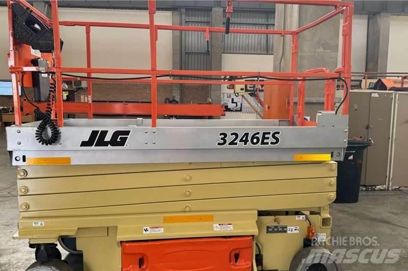 JLG 2014 JLG 3246 Nožnicové zdvíhacie plošiny