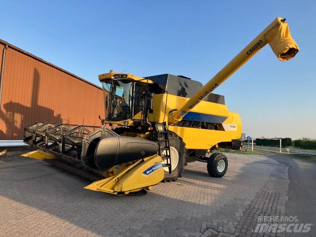 New Holland CS 6080 Kombinované zberacie stroje