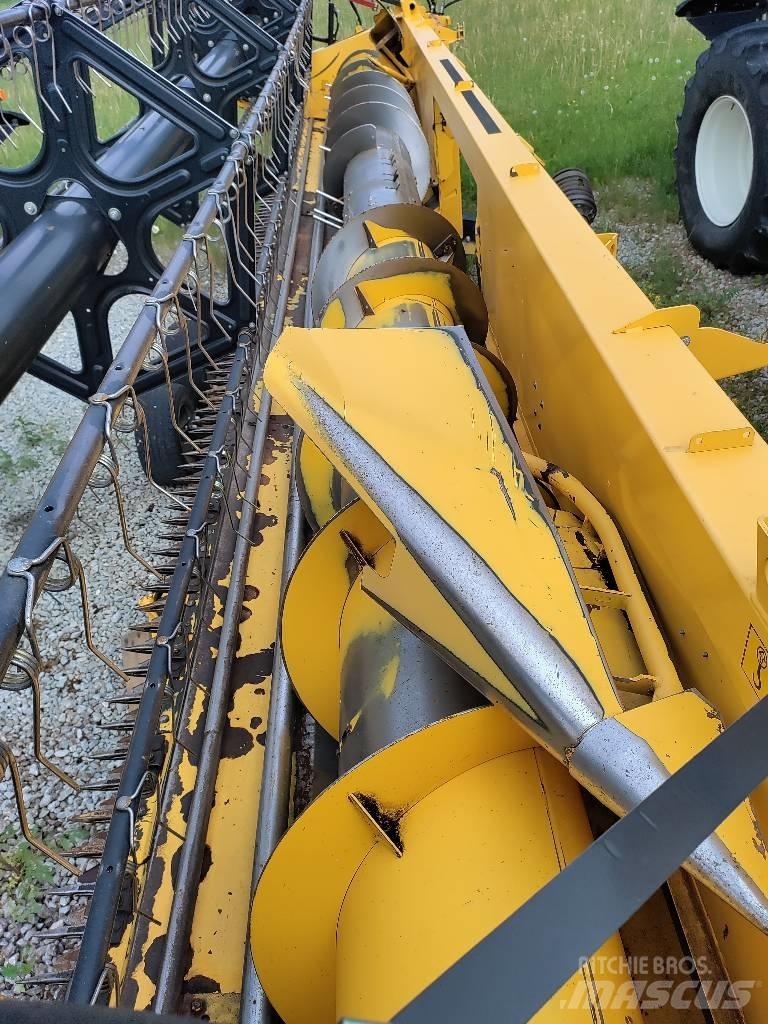 New Holland CX 8070 Kombinované zberacie stroje