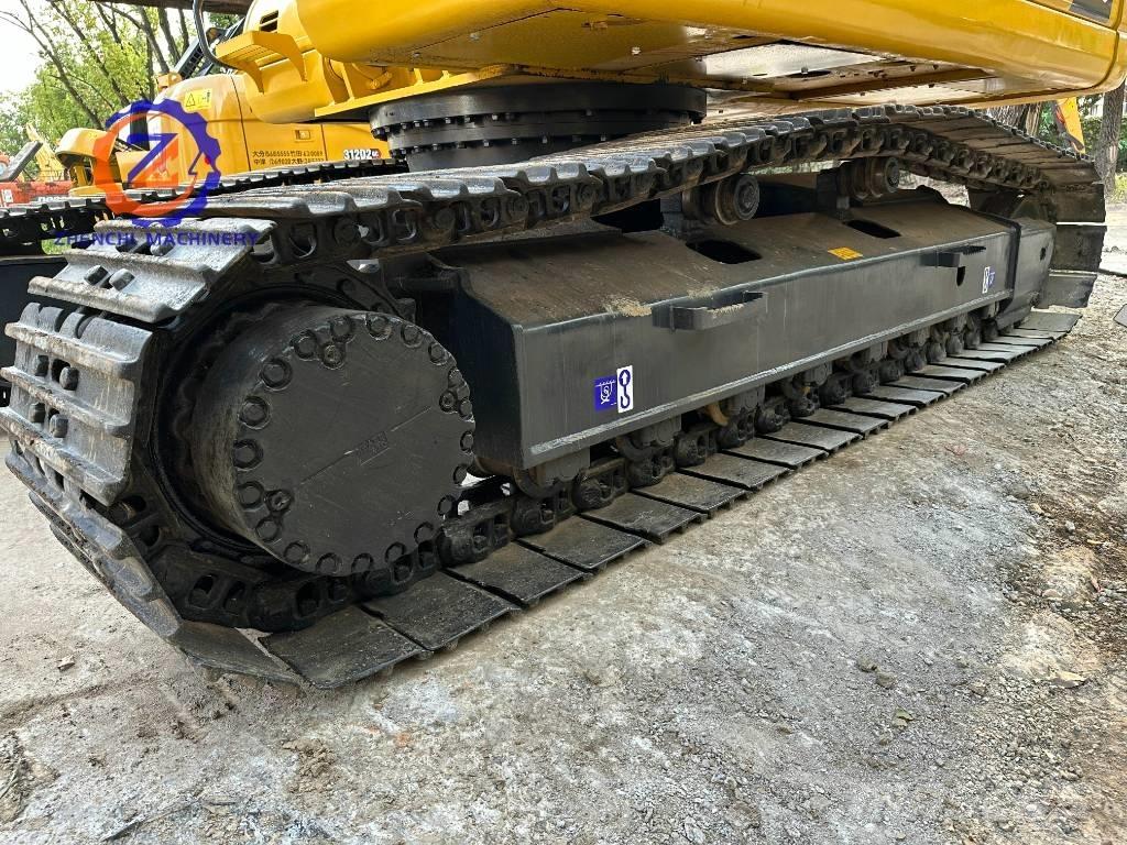 Komatsu PC 220-7 Pásové rýpadlá