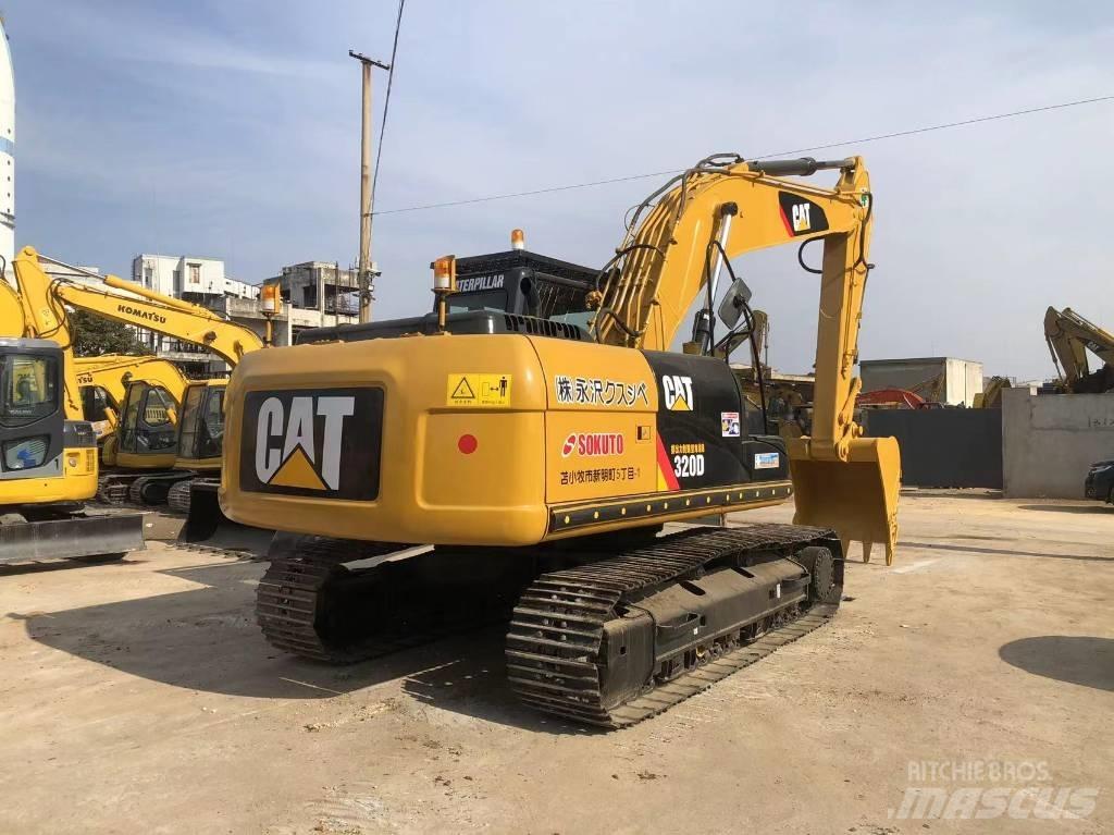 CAT 320 D Pásové rýpadlá