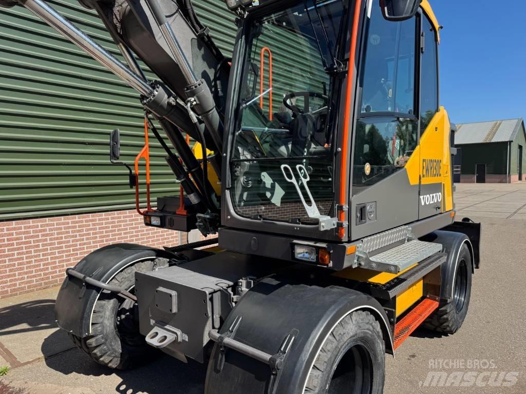 Volvo EWR 130 E Kolesové nakladače