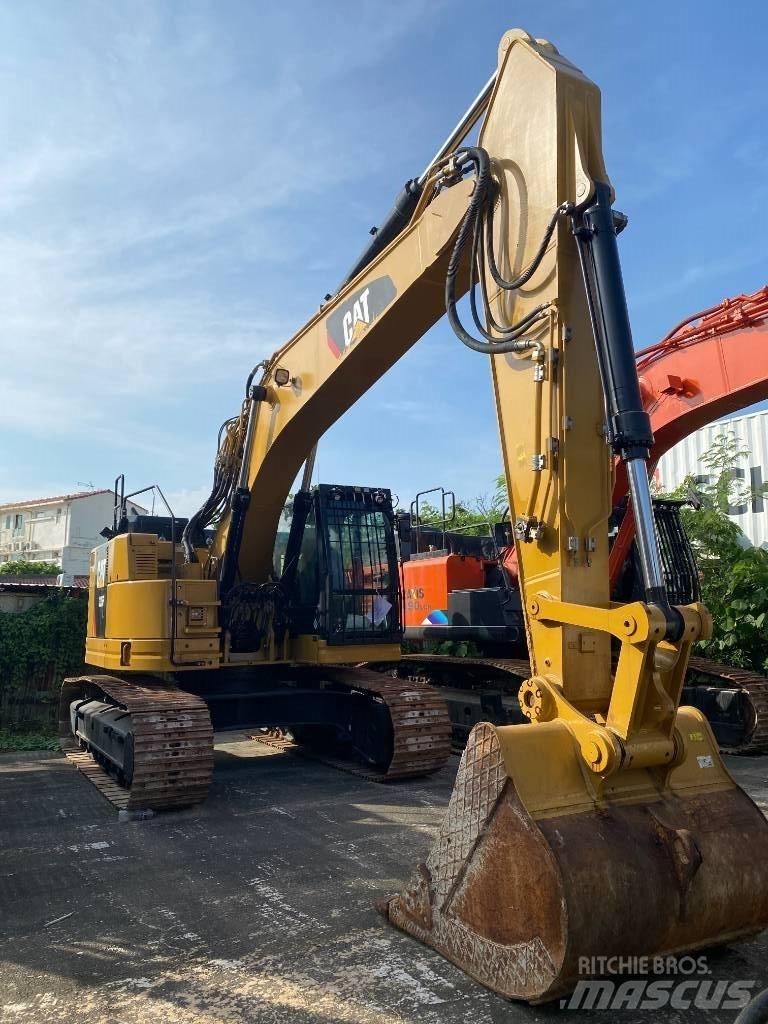 CAT 335FLCR Stavebníctvo - ostatné