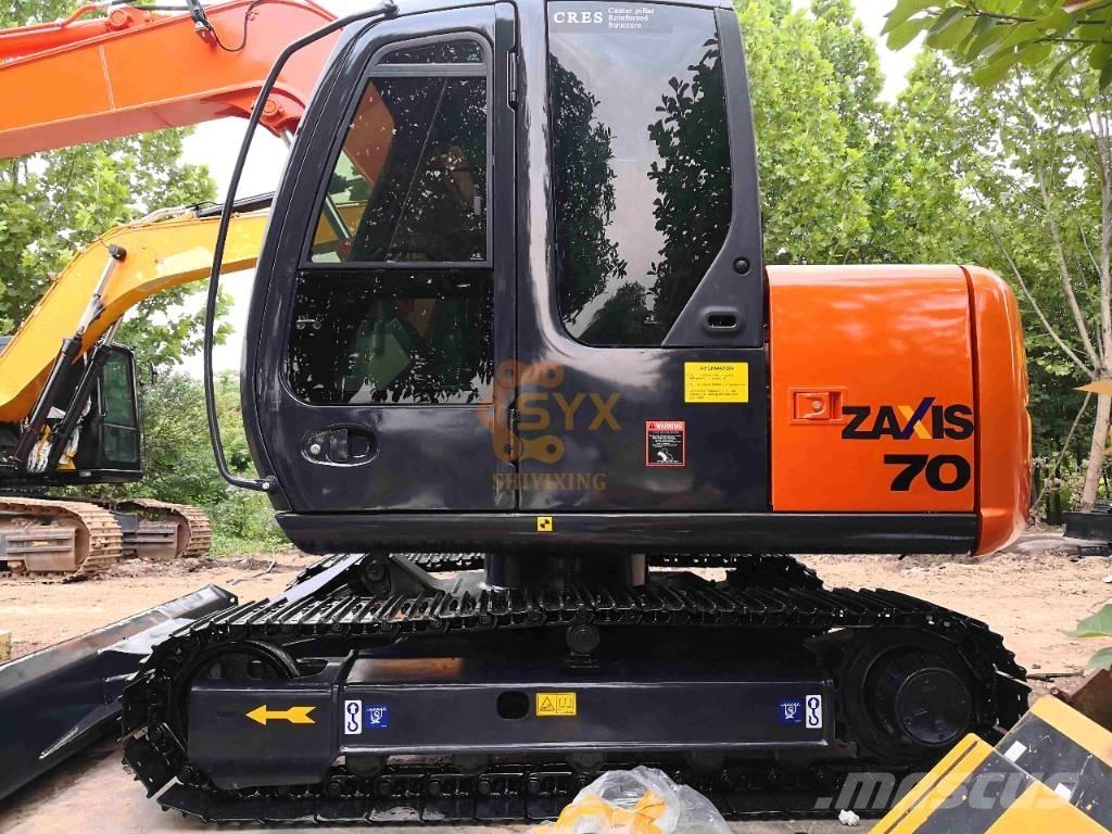 Hitachi ZX 70 Midi rýpadlá 7 t - 12 t