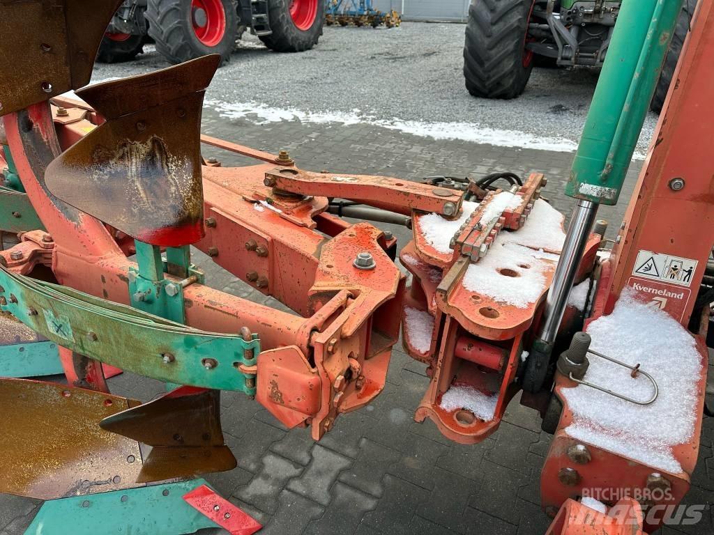Kverneland EG100 Konvenčné pluhy