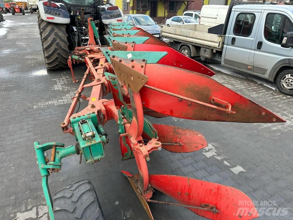 Kverneland EG100 Konvenčné pluhy