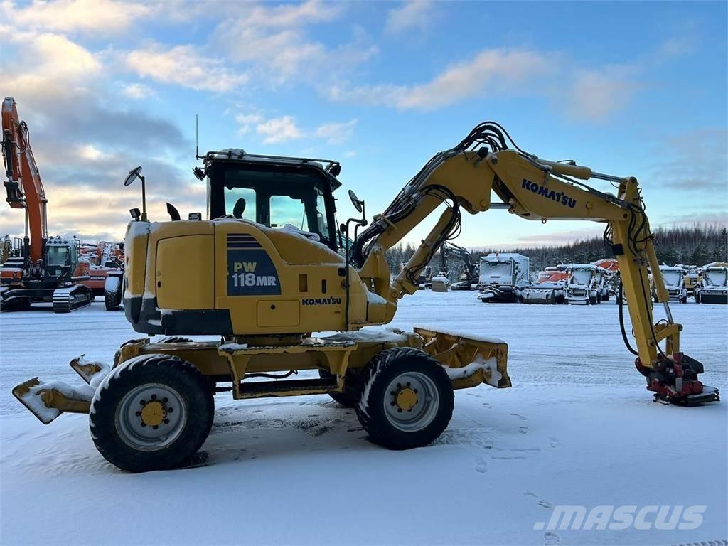 Komatsu PW118MR-8 Kolesové rýpadlá