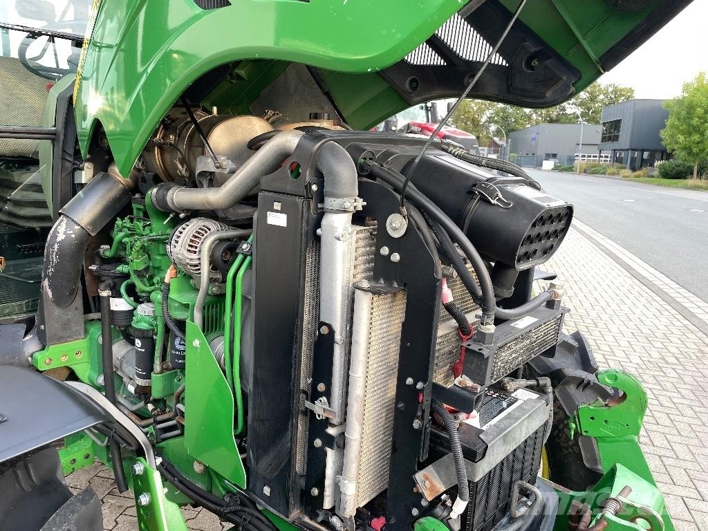 John Deere 5100 M Traktory