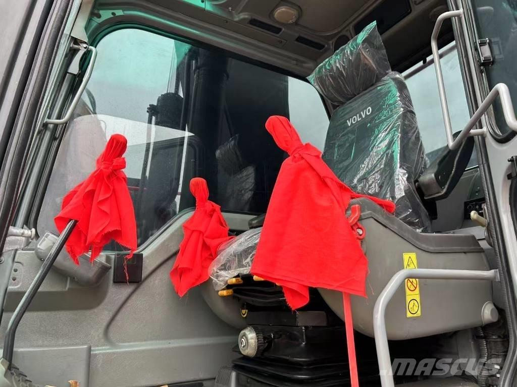 Volvo EC 240 Pásové rýpadlá