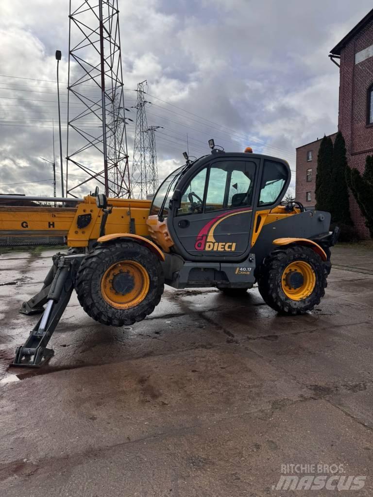 Dieci Icarus 40.17 Teleskopické manipulátory