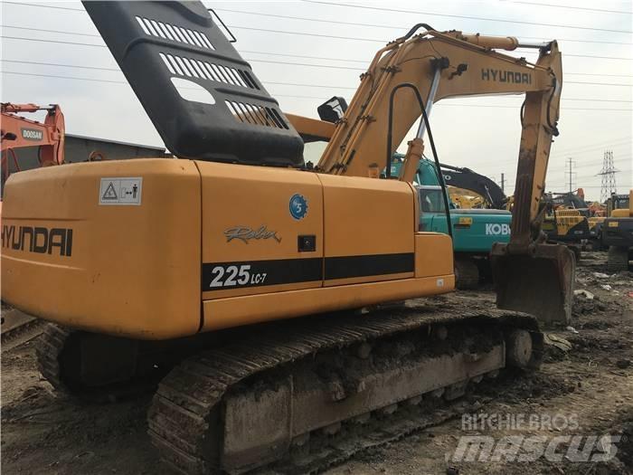 Hyundai R225LC-7 Pásové rýpadlá