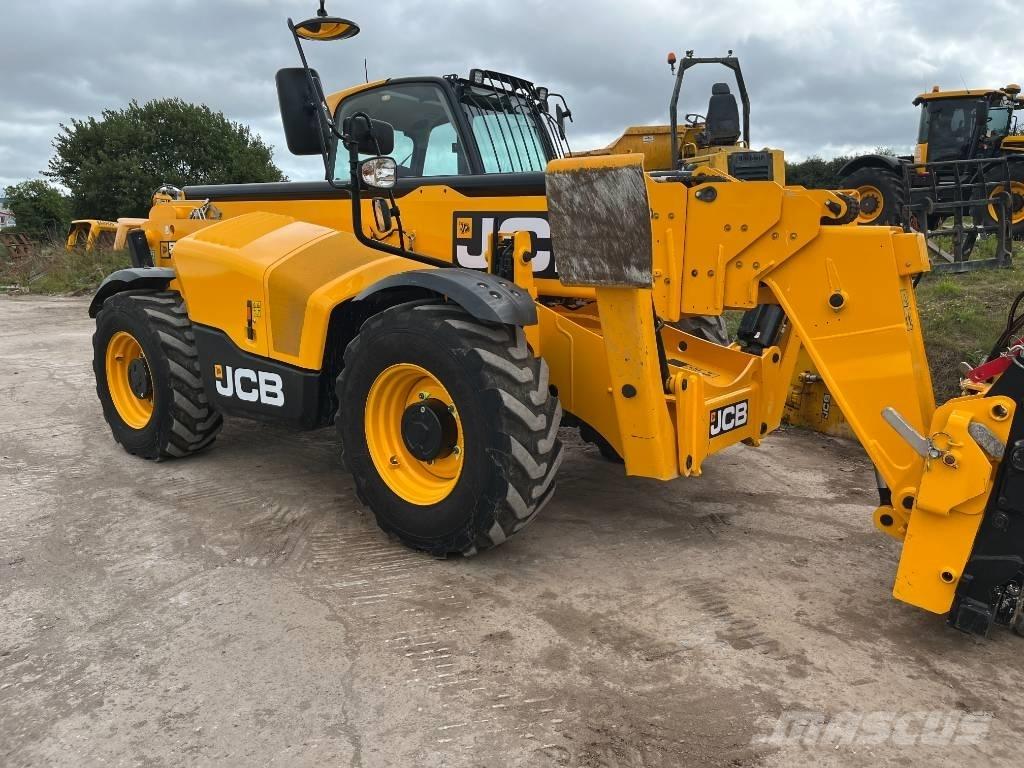 JCB 540-180 Teleskopické kolesové nakladače
