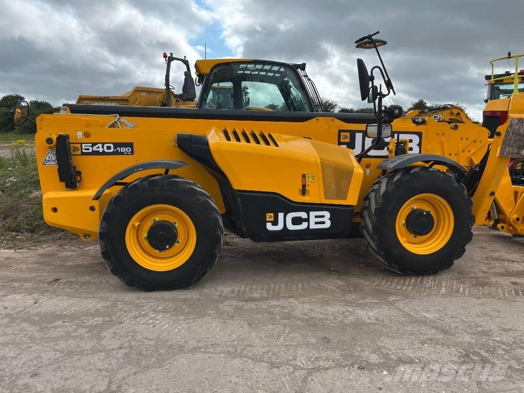 JCB 540-180 Teleskopické kolesové nakladače