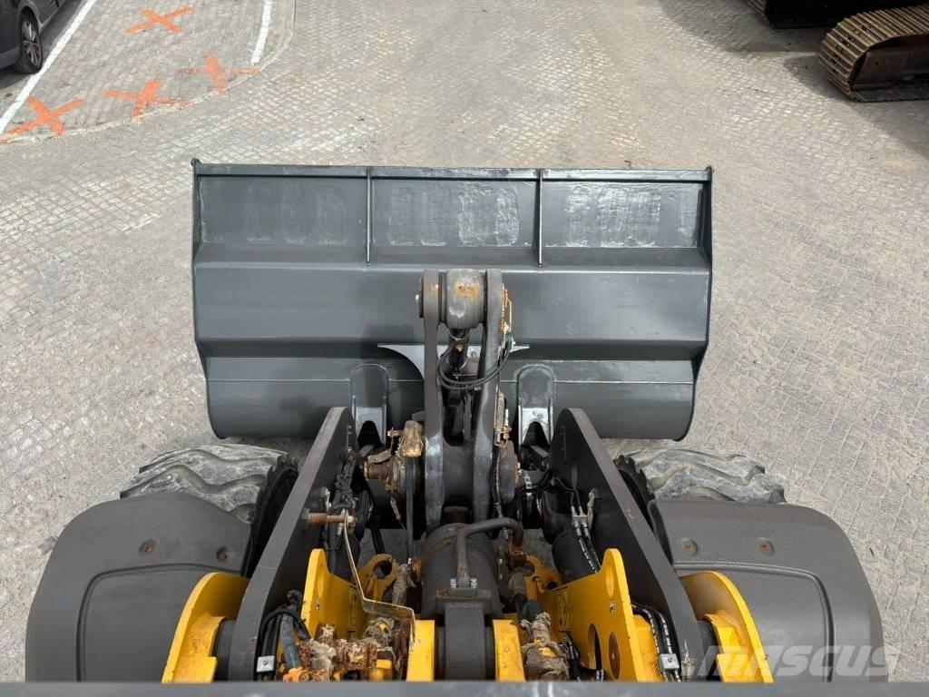 Volvo L 110 H Kolesové nakladače