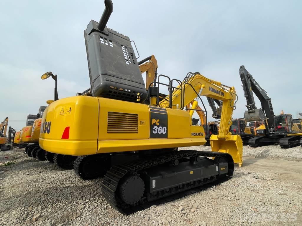 Komatsu PC 360 Pásové rýpadlá
