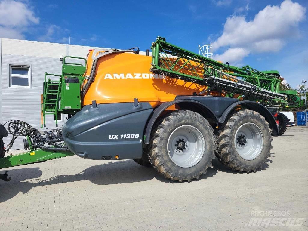 Amazone UX 11200 Ťahané postrekovače