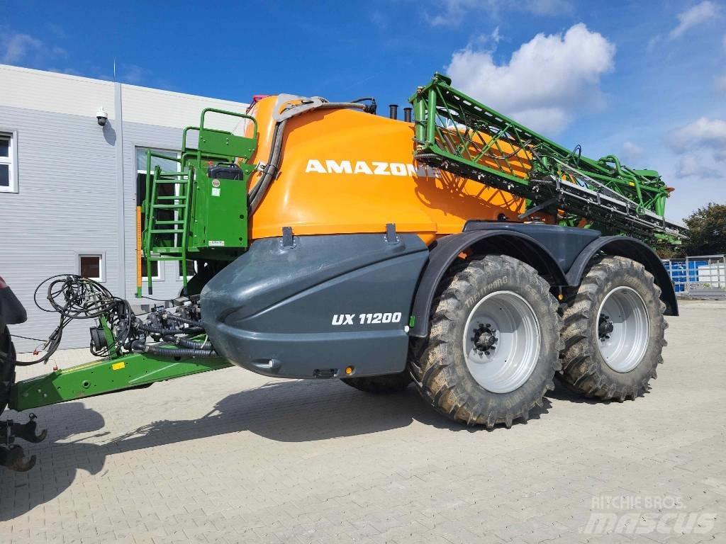 Amazone UX 11200 Ťahané postrekovače