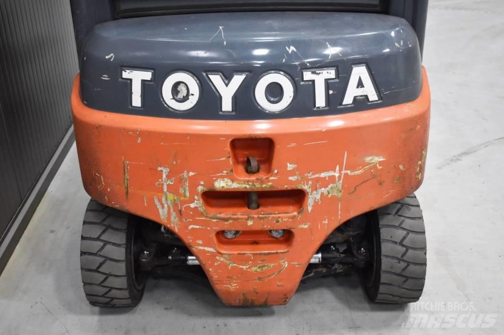 Toyota 8FBM16T Akumulátorové vozíky