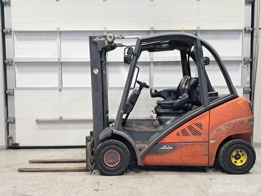 Linde H25D-02 Dieselové vozíky