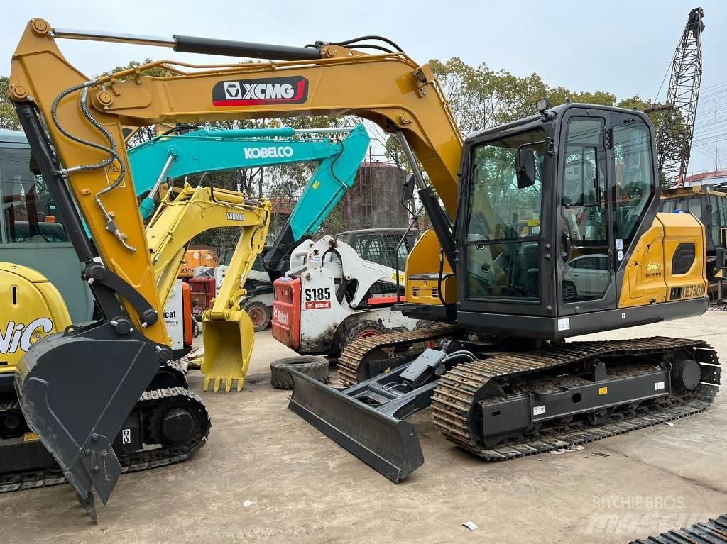 XCMG XE 75 D Midi rýpadlá 7 t - 12 t