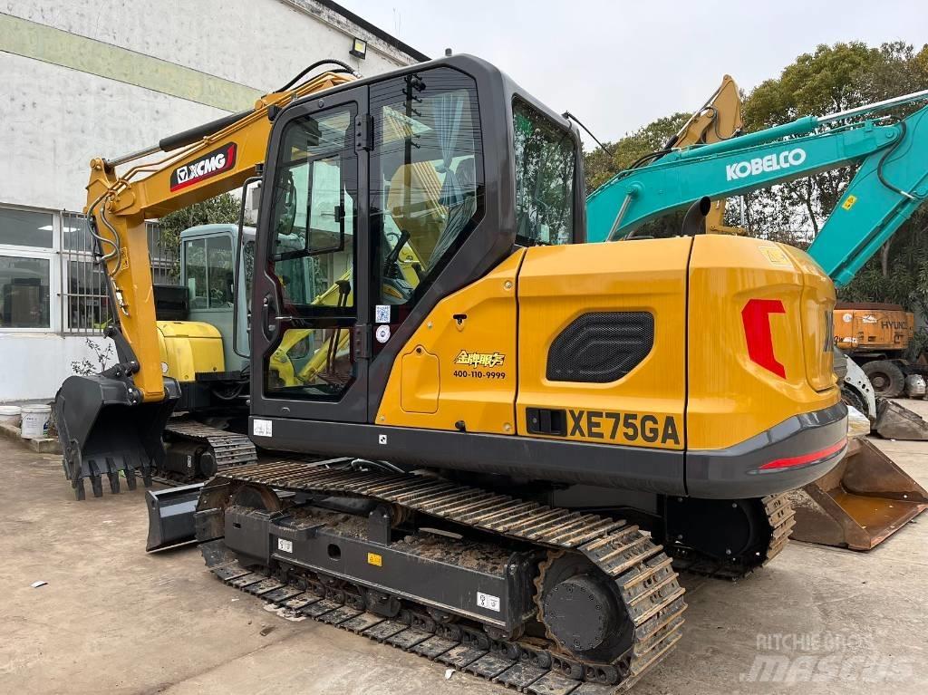 XCMG XE 75 D Midi rýpadlá 7 t - 12 t