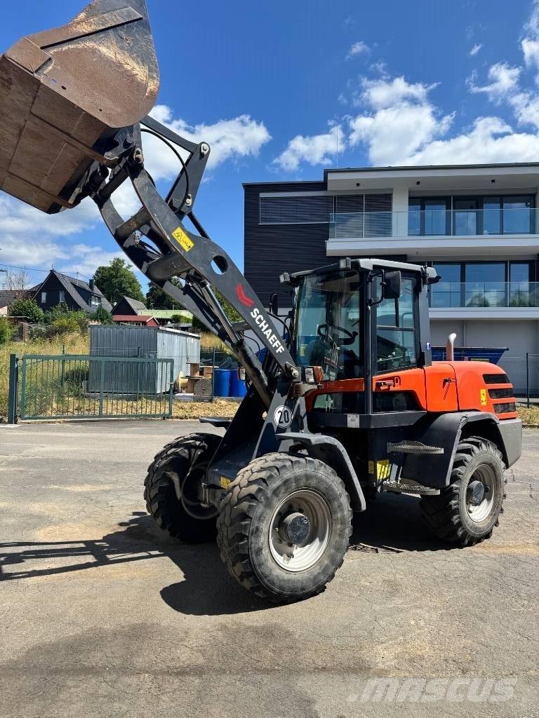 Terex Schaeff TL100 Kolesové nakladače
