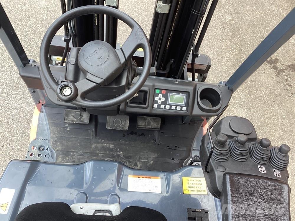 Toyota 8FBEK16T Akumulátorové vozíky