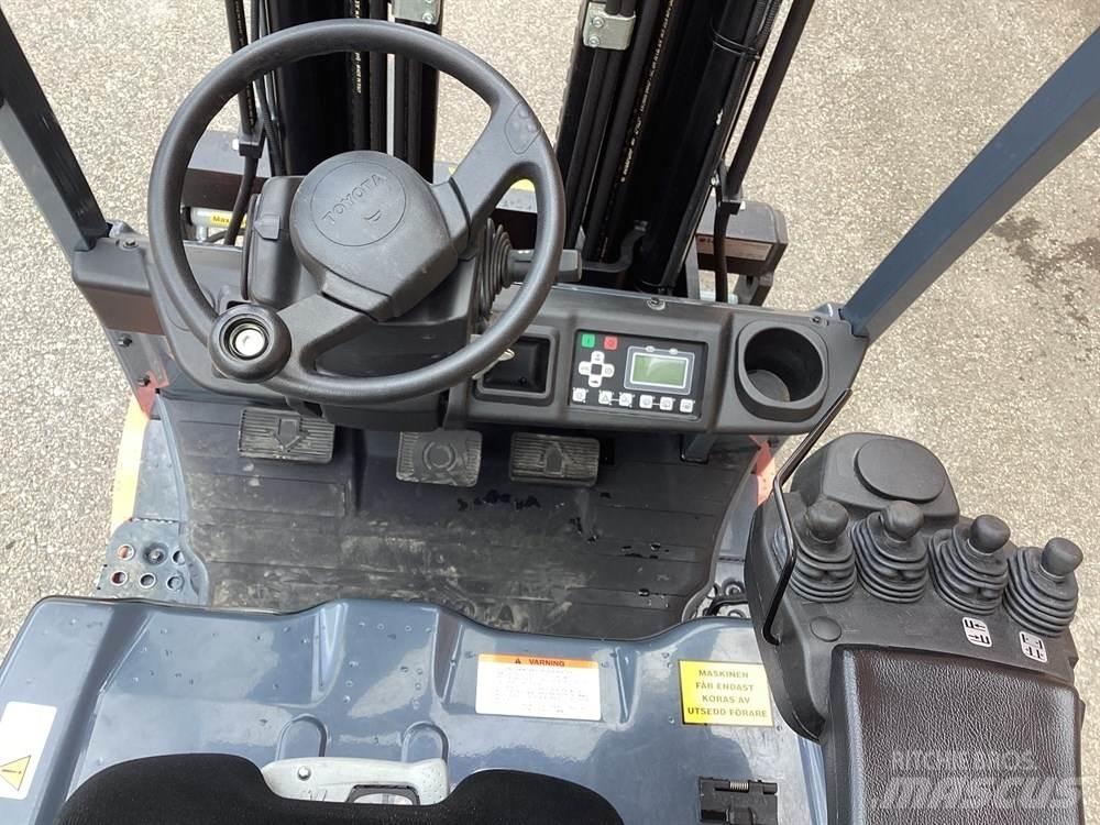 Toyota 8FBEK16T Akumulátorové vozíky