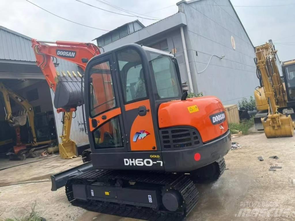 Doosan DH 60 Mini rýpadlá < 7t
