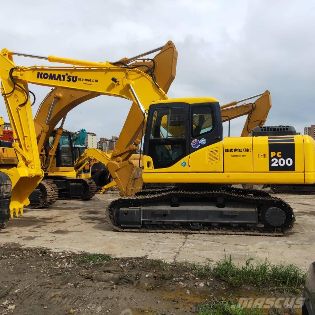 Komatsu PC200-7 Pásové rýpadlá