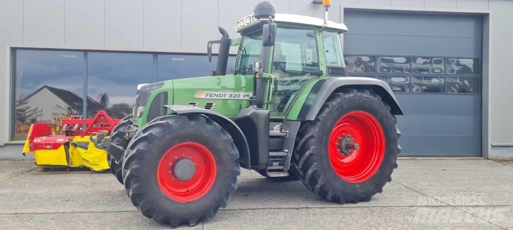 Fendt 820 Vario TMS Traktory