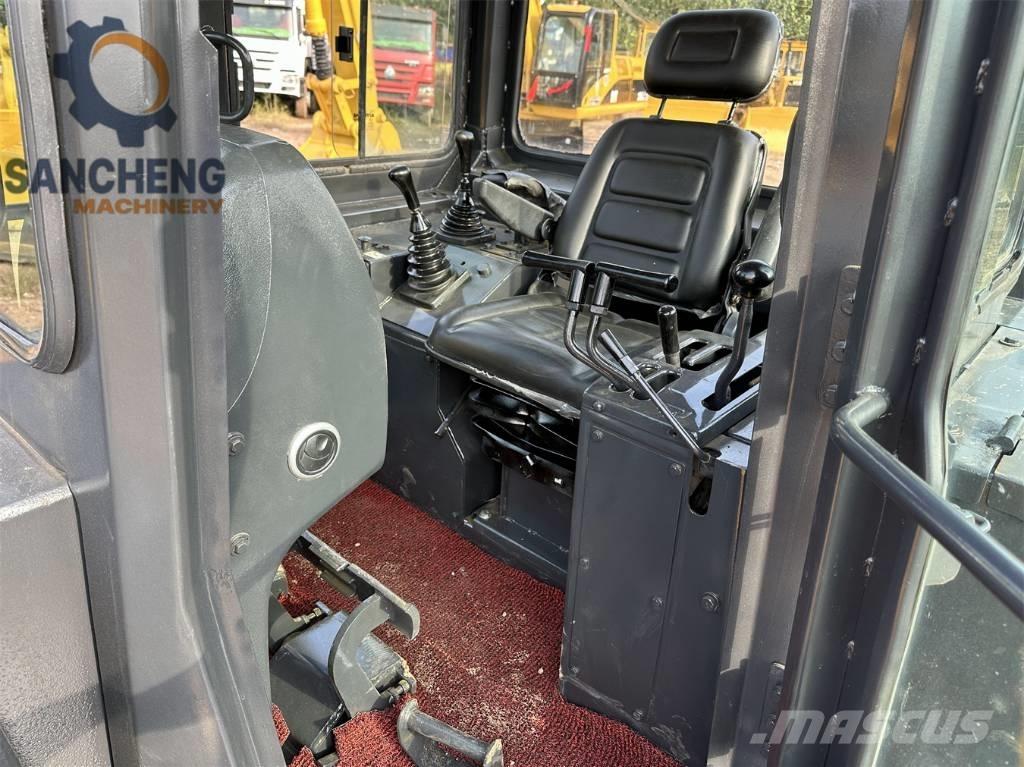 Shantui SD 22 Pásové dozéry