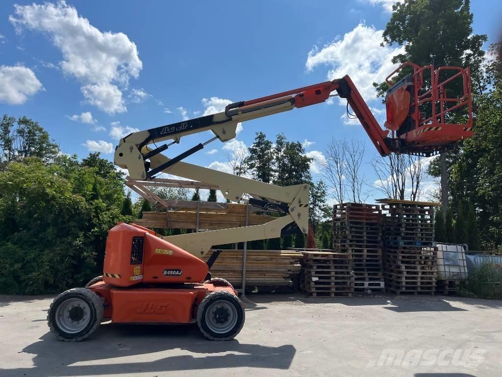 JLG E 450 AJ Kĺbové plošiny