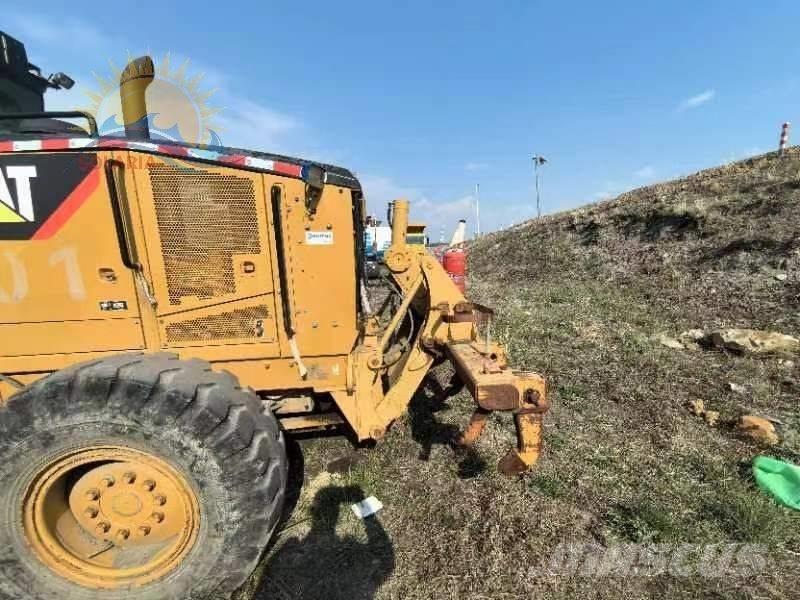 CAT 140 M Grejdery